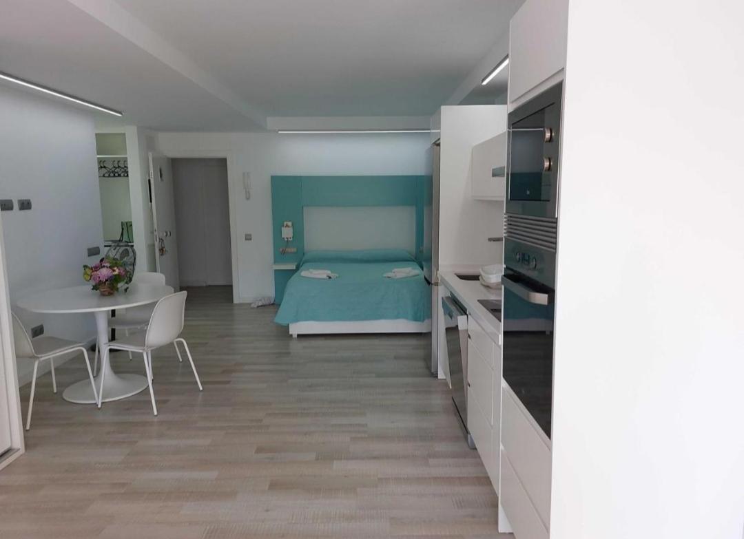 Apartamento Nuevo En Playa Del Aguila Maspalomas San Bartolomé Exteriör bild